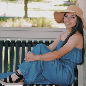 Meet your Posher, Amaya